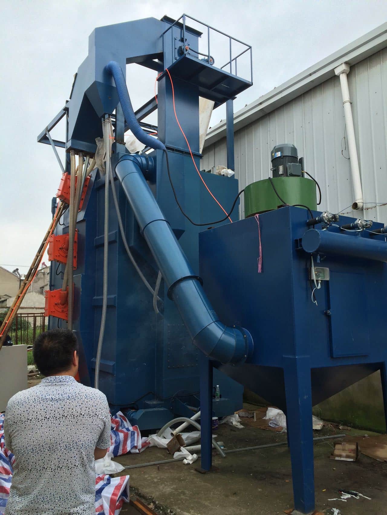 楼梯吊钩抛丸机---具体电联咨询为准